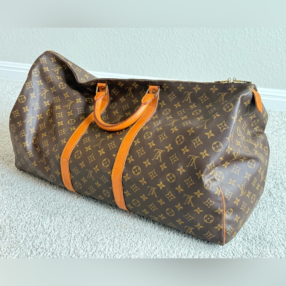 Louis vuitton monogram LV brown keepall 60 luggage carry-on travel bag